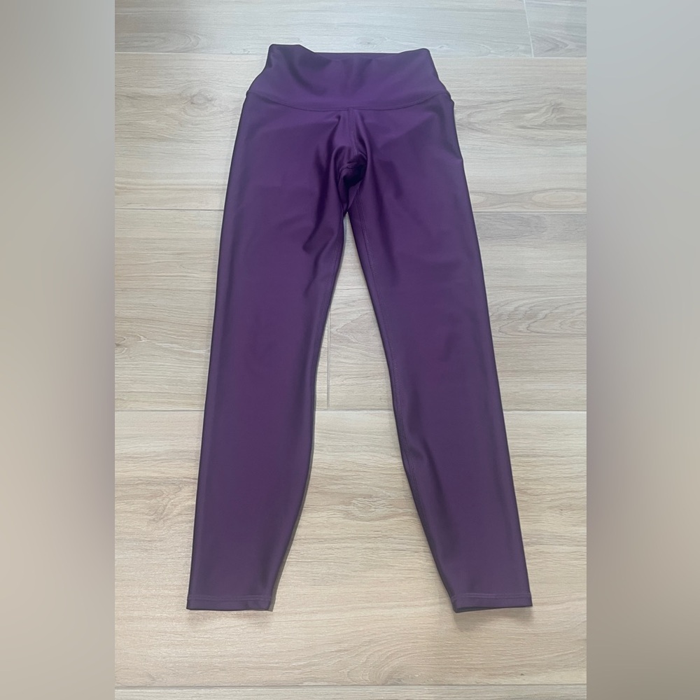 ALO Yoga Deep Purple Airlift Leggings 24” inseam